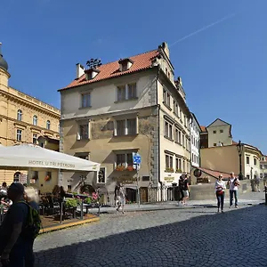 Hotel U 3 Pstrosu Prague