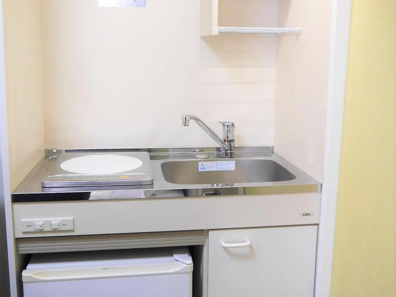 Flexstay Inn Higashi Jujo Tokyo 2*,  Japan